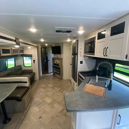 Puma The Rv Hotel Klamath Exterior photo